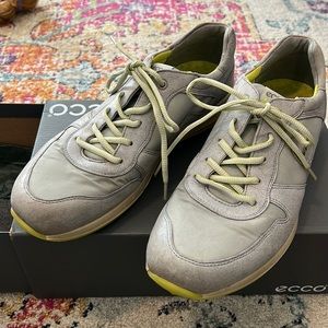 Ecco Men’s Gold Speed Hybric 11-11.5